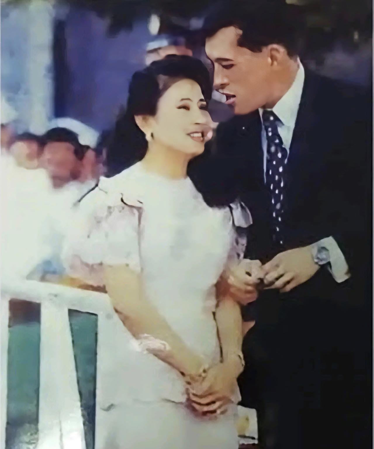 二王妃年轻时倾国倾城，比苏提达王后都漂亮