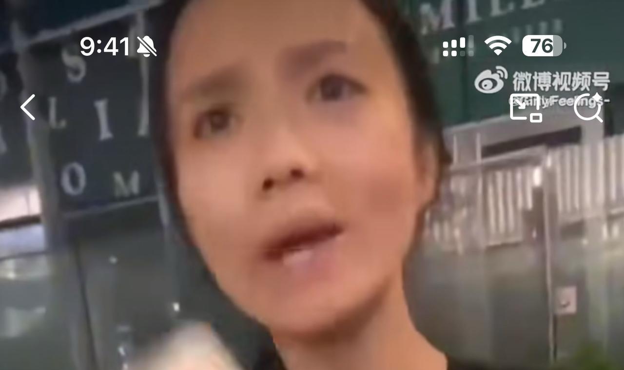 终于很多人看清楚这张丑恶的嘴脸！上海一女子手机忘在出租车上，她告诉司机送过来给