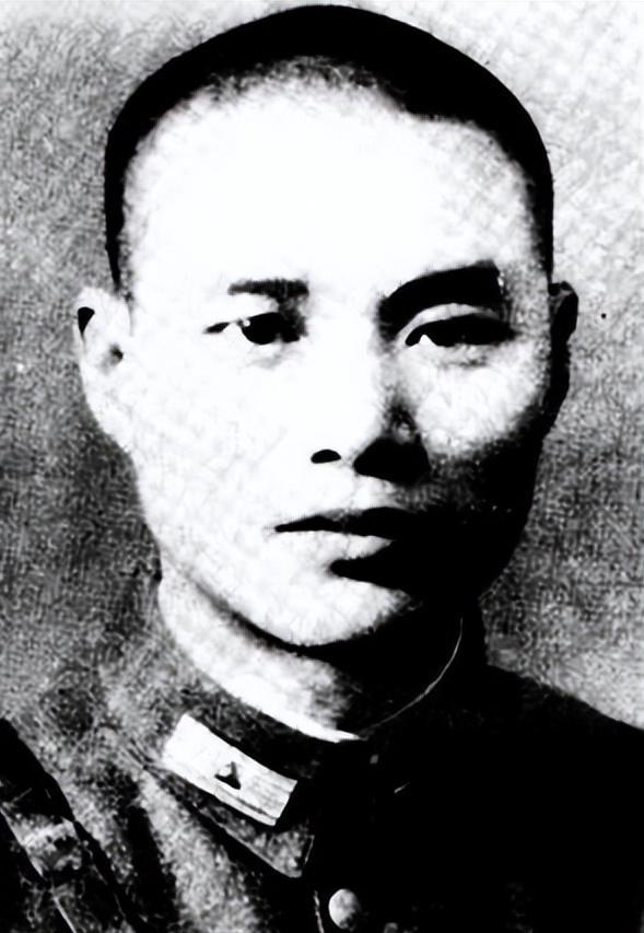 沈醉在回忆录里说，他这辈子最怕见到三个人，排第一的不是戴笠，而是钱大钧。沈醉