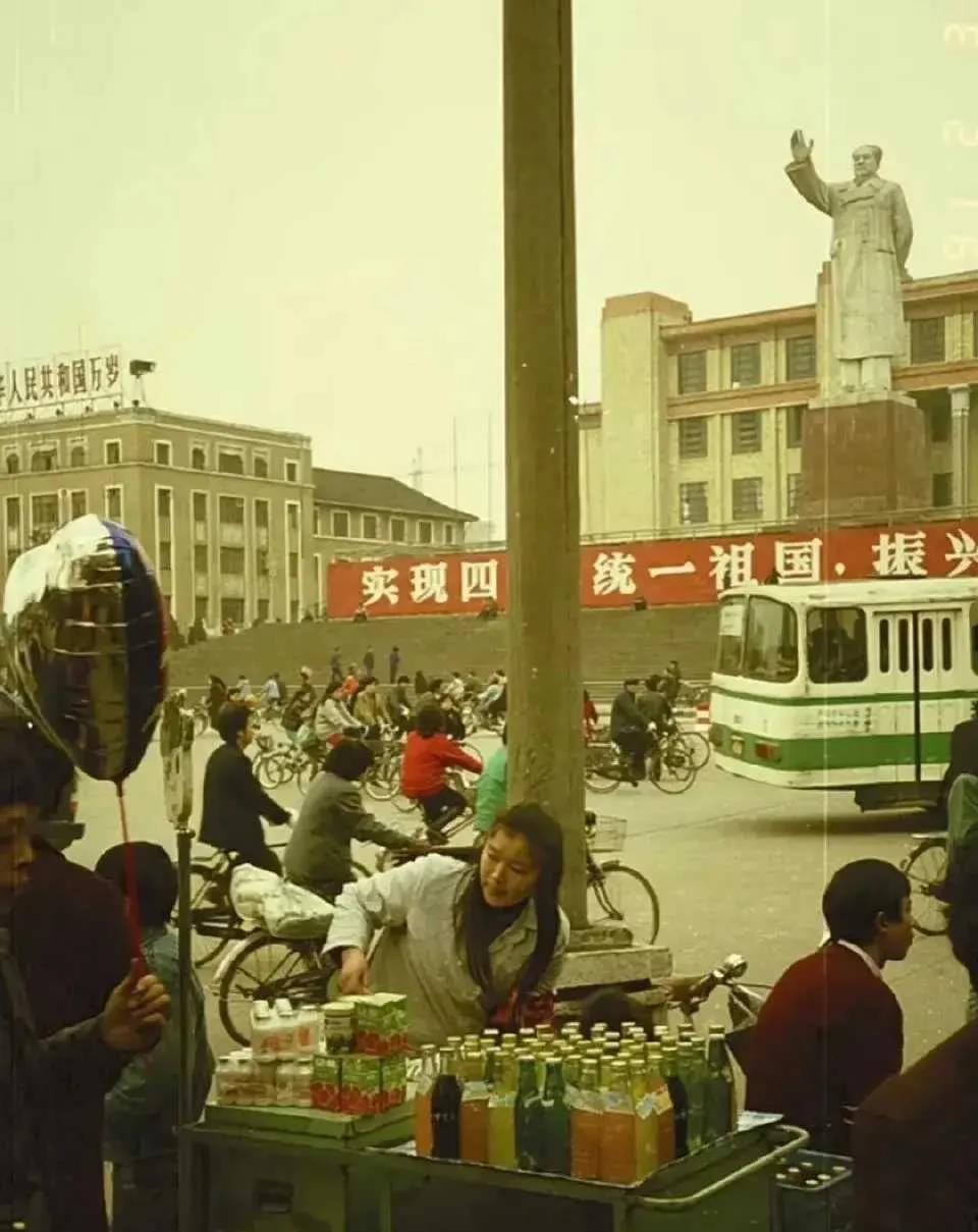 40年前老照片，猜一下这是哪里？