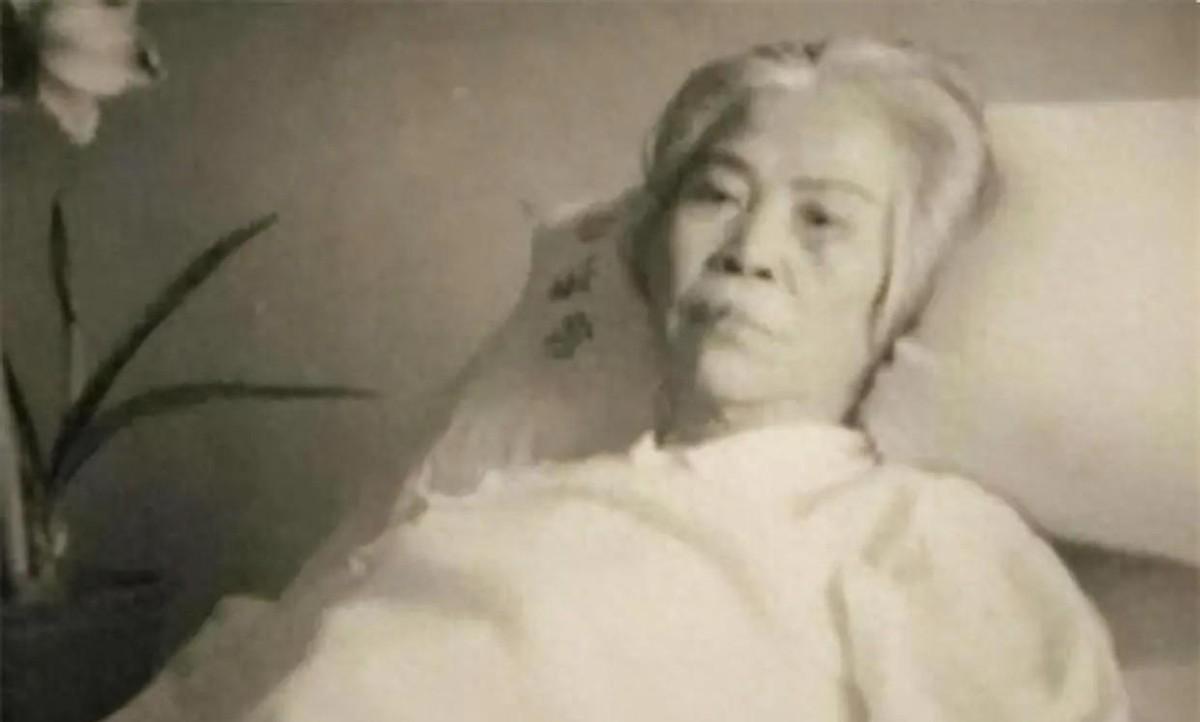 “四人帮”被粉碎后，组织特地询问贺子珍心愿，她终于吐露了三十多年未说出口的心声