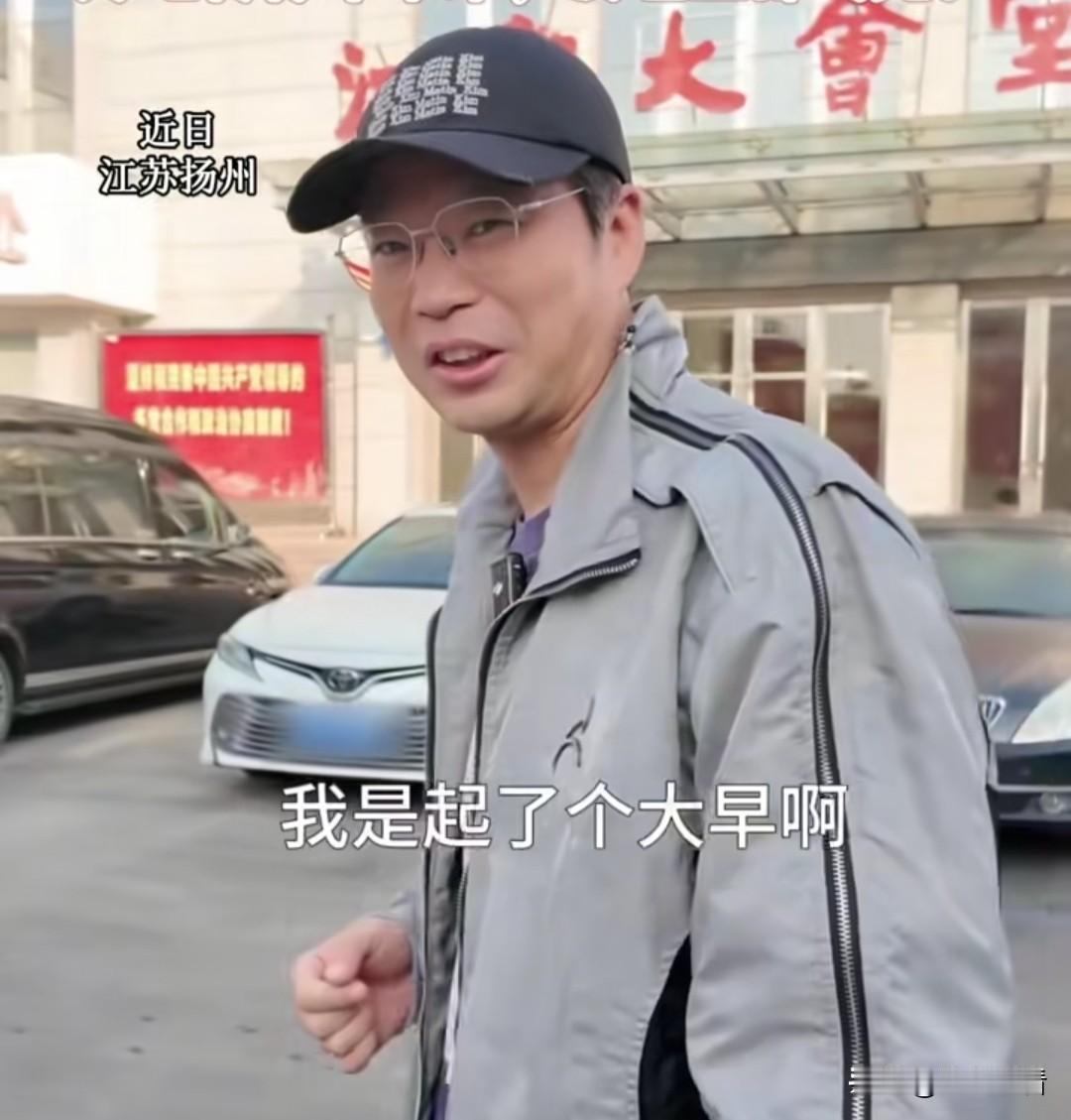 一碗鱼汤面，尝尽江都烟火暖！王迅打卡江都老字号，鲜到汤碗见底！近日，演员王