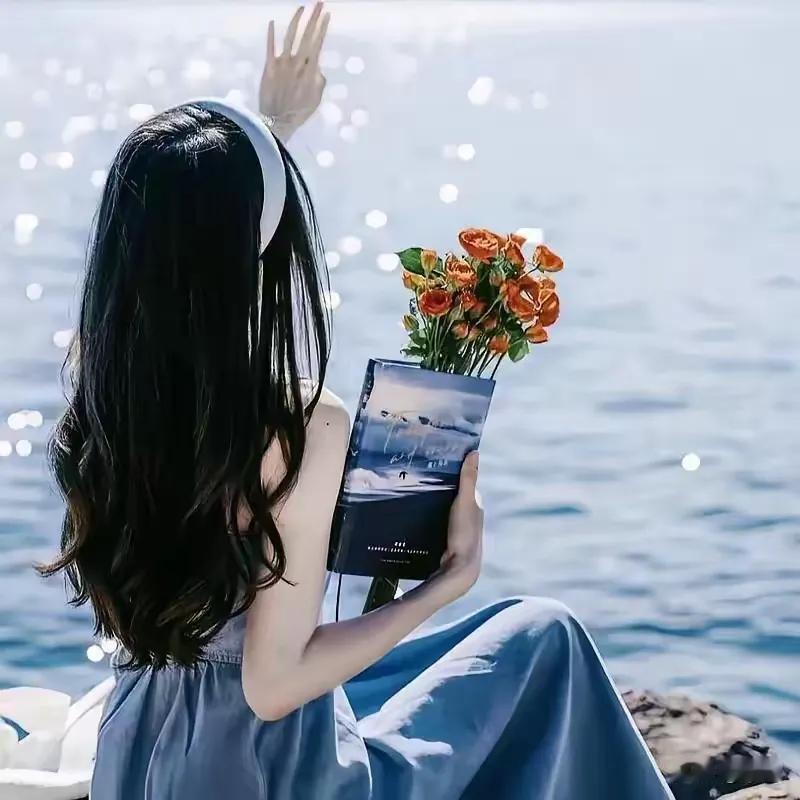 一位96岁的长寿老人说：“人活着，只要吃一点点食物就够了，你所谓的正常吃饭，其实