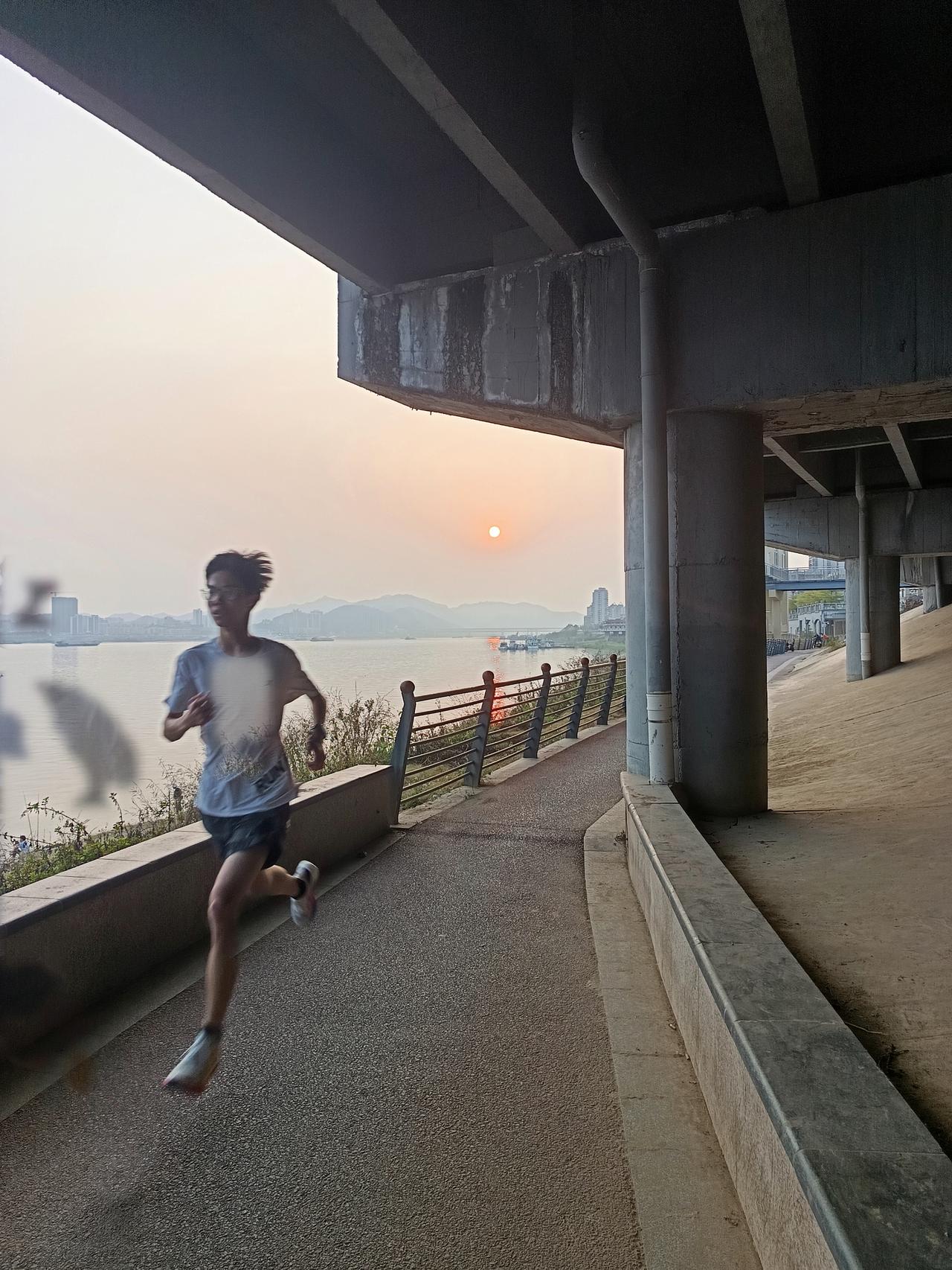 我在广东省肇庆市发现一个很严重的问题但不知道怎么说才好你敢相信吗？这