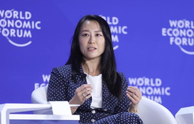 “哈佛女教授”金刻羽的荒唐言论！这位亚投行行长千金建议中国“放弃部分外销产品以缓