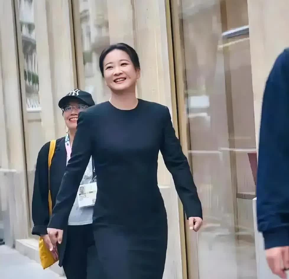 我有一种预感贾玲估计后悔了本来自己变瘦拍电影，是想要大家对自己这