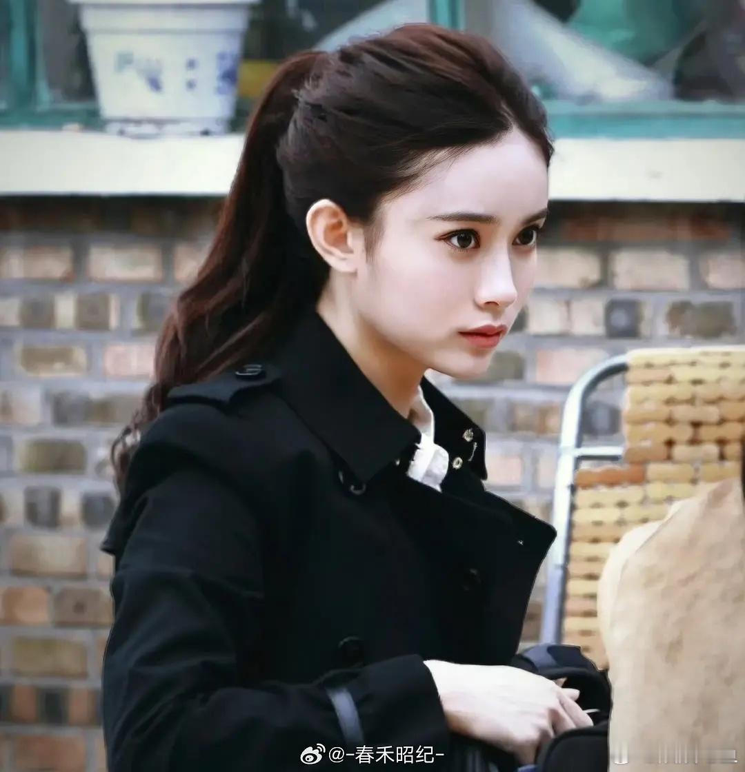 孟子义早期小甜妹，现在大美女！