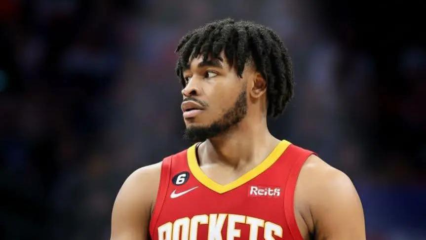 火箭最后机会！托马斯47+44+43创历史，被裁后引多队争夺