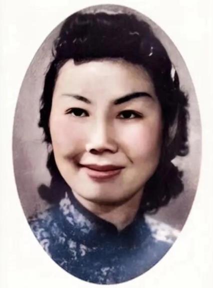 “宁为祖国战死，不做民族未亡人！”1982年关露背负了43年的汉奸之名终于被平反