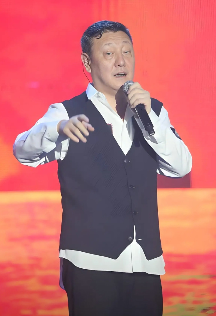 韩磊这件事，最可怕的可能不是女方爆出的那些录屏和语音。而是他本人，和他团队，那