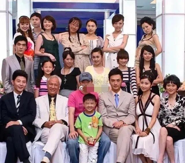 当年大火的“丑女无敌”这部剧，辛芷蕾竟然有出演，你认出来了吗？辛芷蕾出生在黑龙