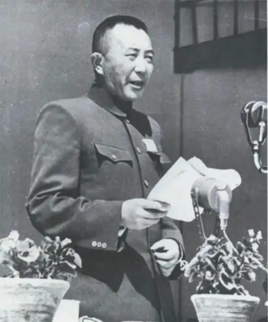1957年，公安部长罗瑞卿大将到河北安国县视察，县里专门给他找了一处房子居住，还