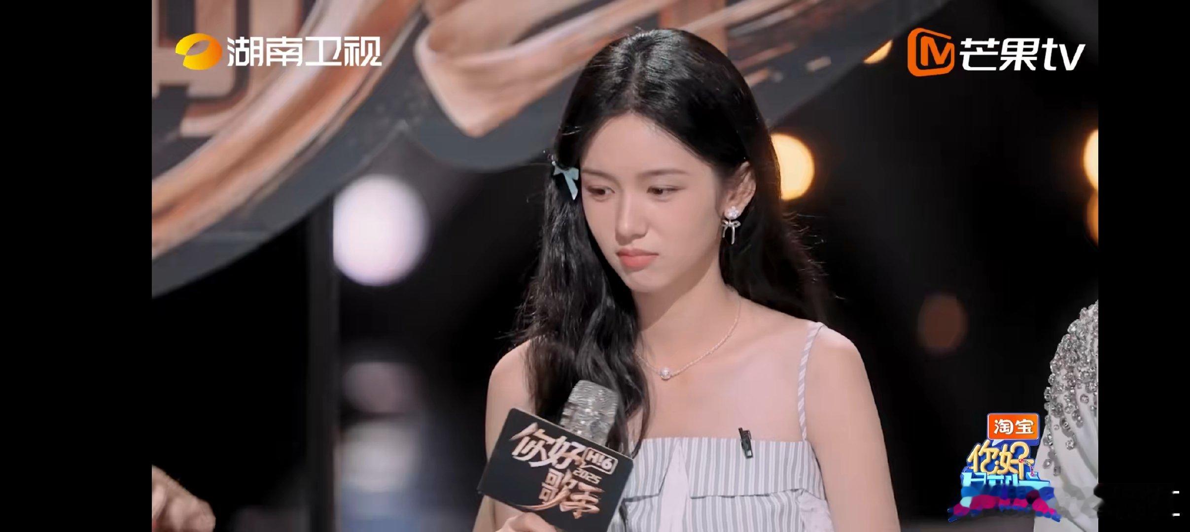 孟子义：搞笑是副业，护妹是主业（但副业比主业还突出）！挡着周也的时候超可靠，开