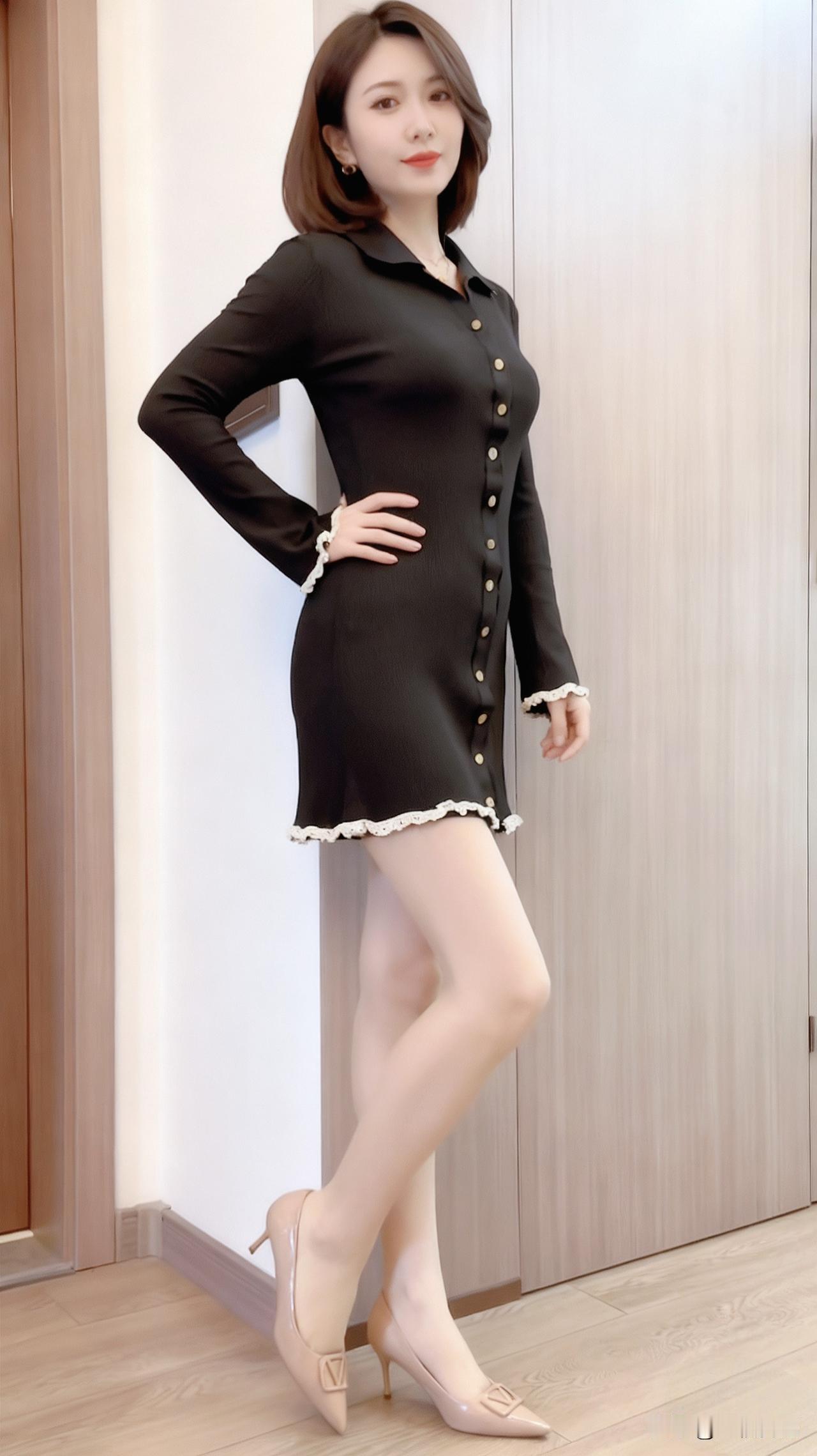 每日搭配分享·时尚穿搭成熟穿搭女生如何穿搭看起来时尚更有品味呢什么样的女人算自