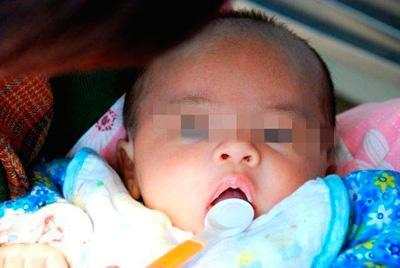 奶奶每天给四个月宝宝喝水, 孩子浑身抽搐, 医生诊断水中毒