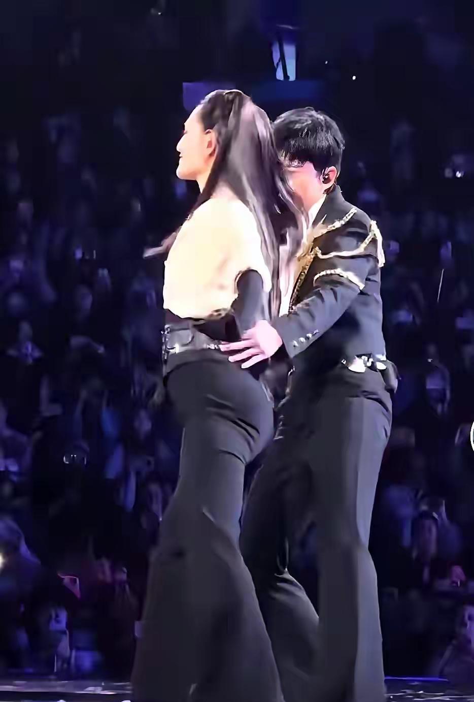 张杰谢娜刚晒出vlog，一家五口的幸福，直接打了谁的脸？别再盯着女明星的腰围了