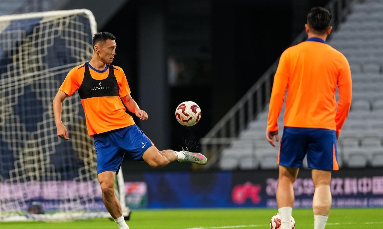 山东泰山卢永涛转会海港，说明海港三连冠之后确实有点不思进取了：1、卢永涛在南通能