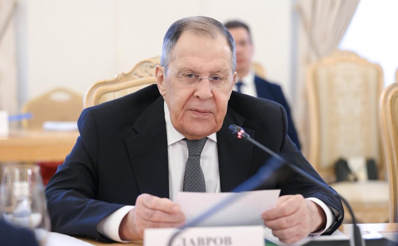 拉夫罗夫此时访华，正是中俄在中东乱局下的关键战略对接。俄罗斯外交部今天发文说