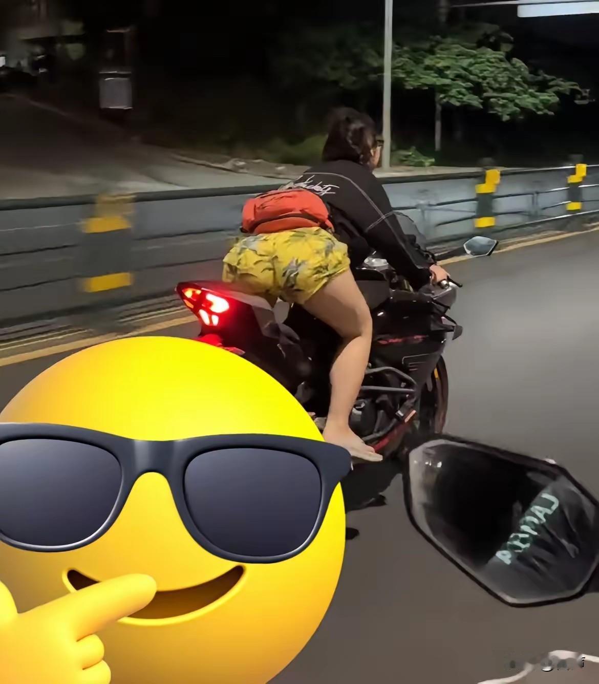 又一个玩摩托车的去世了22岁的北京女孩嵇梵希玩摩托车时，不幸发生车祸，人当场就