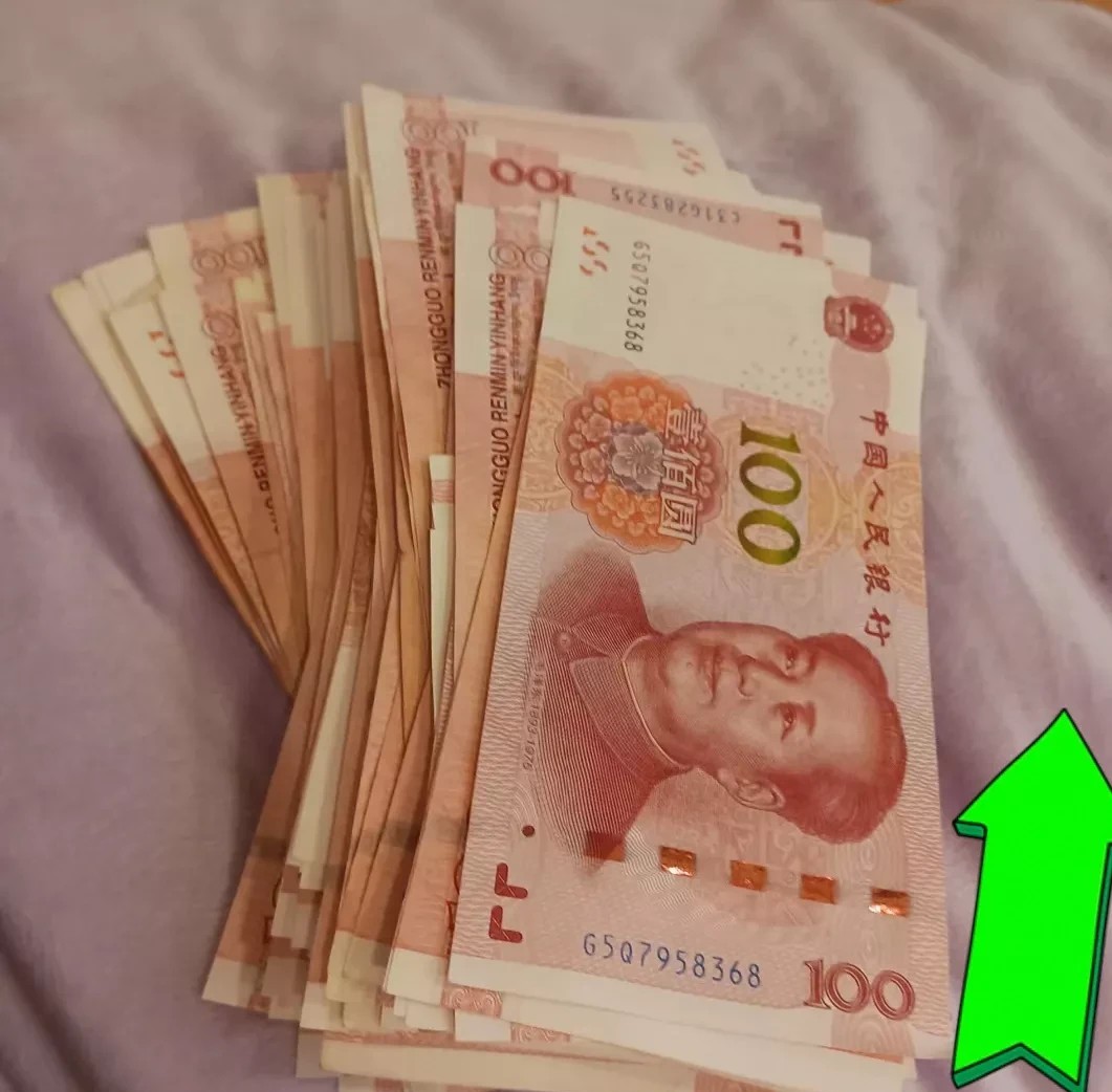 最近愁得我觉都睡不好，存钱咋就这么难！全家就老公一人上班，月入一万，房贷4000