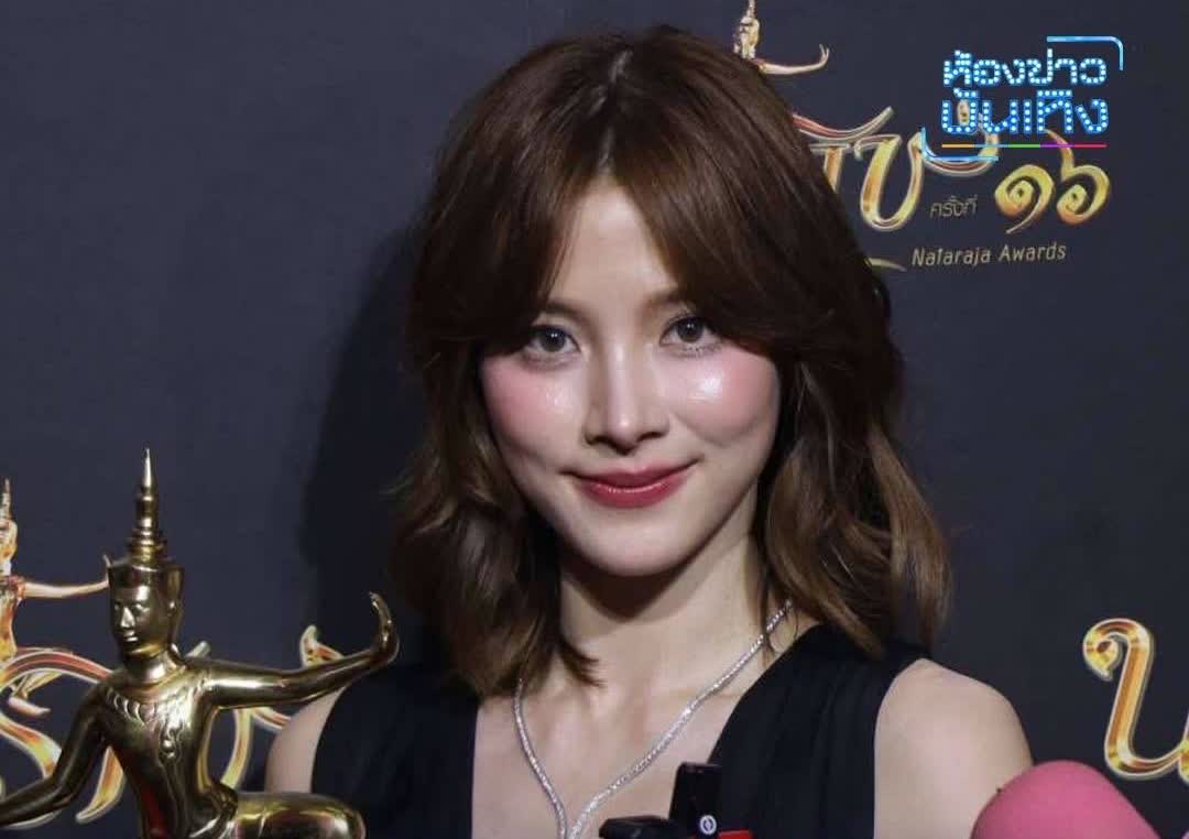 【Baifern：没有交谈的人】Baifern近日在接受访问时谈到了自己的新发