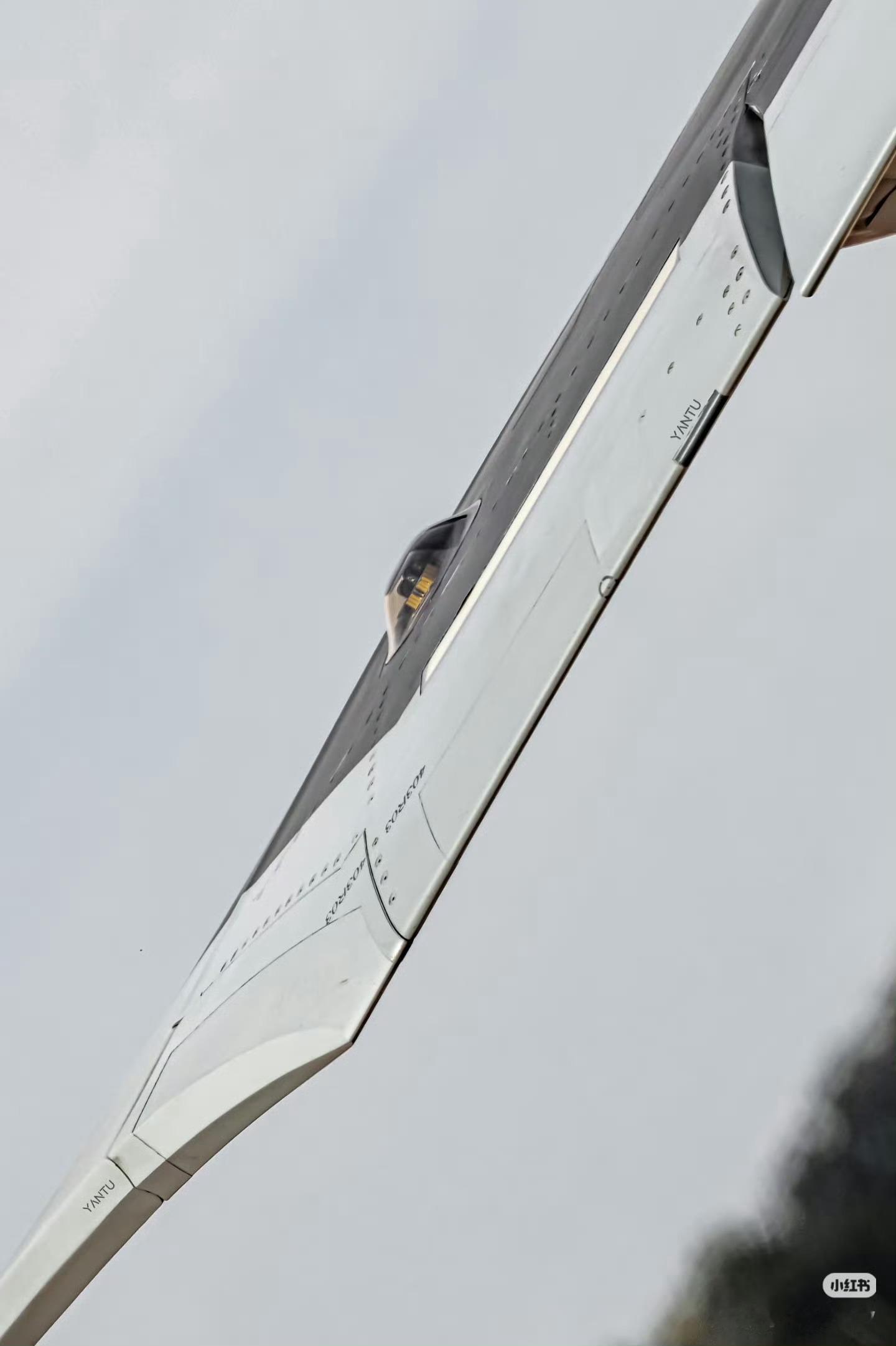 东大军机翼尖美图工艺真好，真漂亮，像艺术品一样图源YANTU烽火问鼎计划