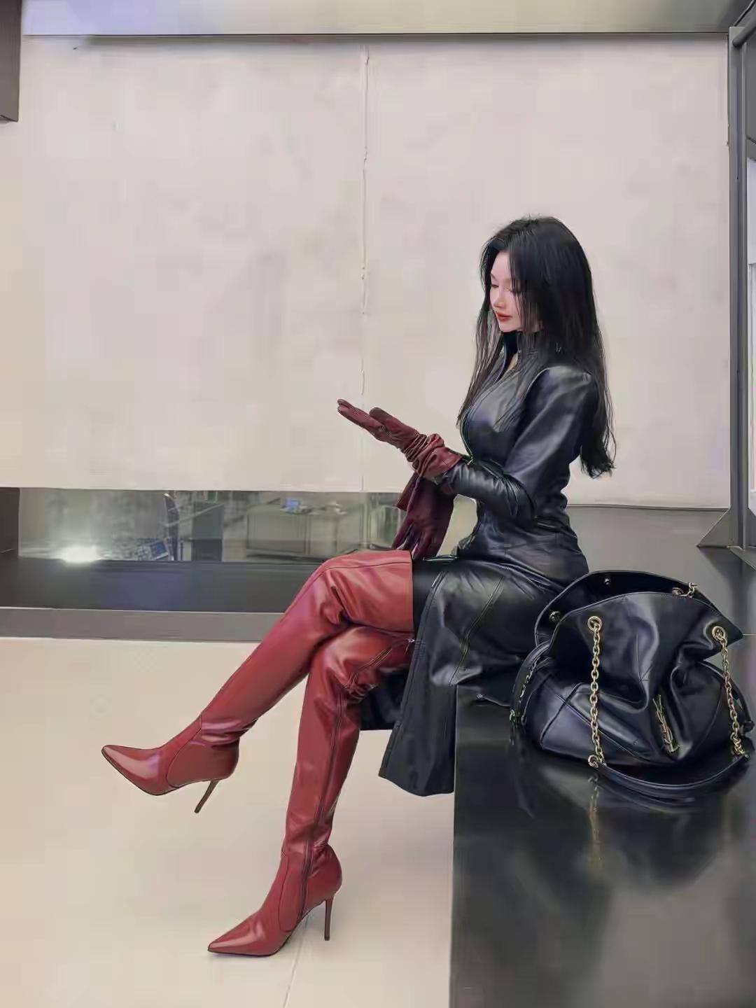 红配黑yyds，真的很好看