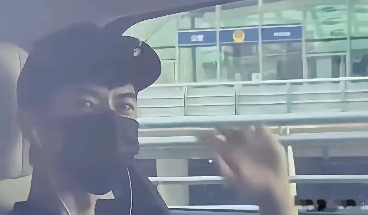 一个宁愿枉死投胎宁死不从，一个甘愿召回边防都不妥协，一个宁可喝茶失联也不屈服，跟