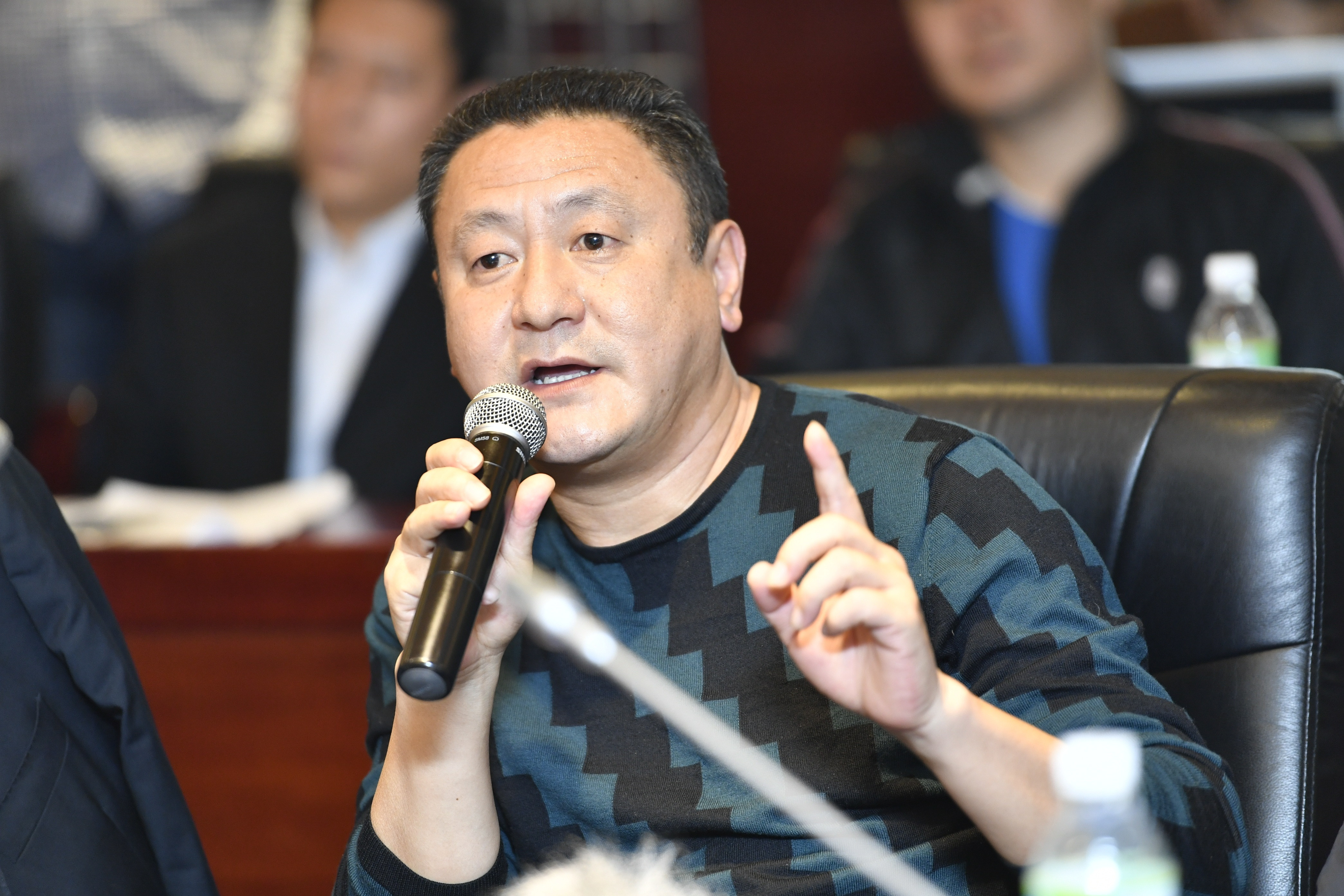 马明宇: 虽然培养出多名职业球员和国脚, 但踢不过日韩真的没脸吹