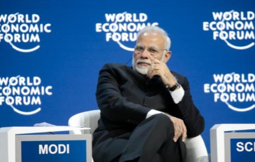 /莫迪拨款29亿用于建设公厕，施工方在拿到这些巨款后，火力全开，全力以赴。令