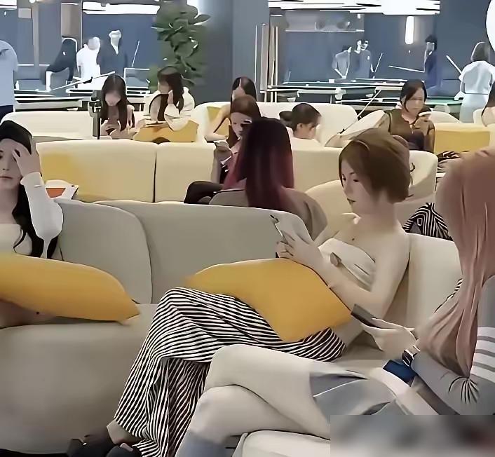 你敢相信吗这就是深夜凌晨的台球厅真的是惊呆了，是不是换了个场所，档次就瞬间高