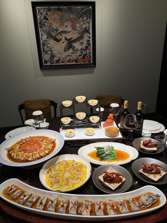 嘎有派头的一家海鲜融合餐厅