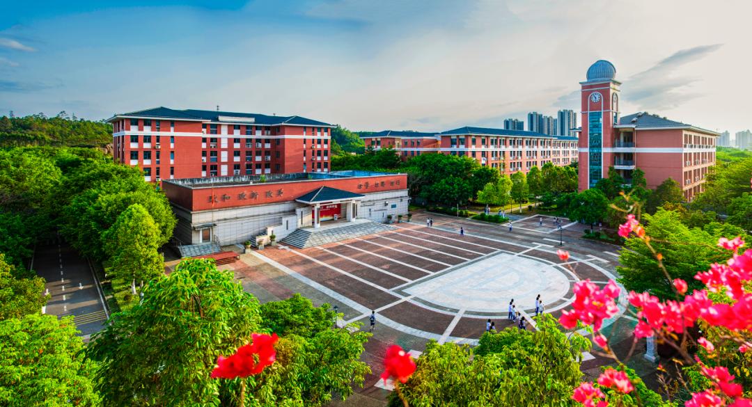 2026清远中考高分云集清中！7月18日所有被清远市第一中学录取的学子要去学校报