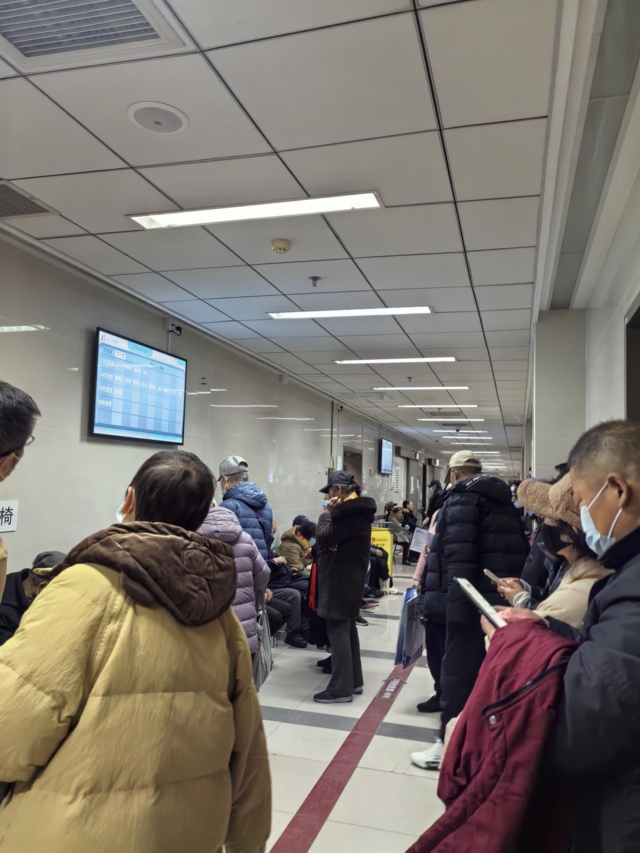 去了肿瘤医院才会明白的几个残酷事实一，肿瘤患者不是多，而是非常多二，老年人患