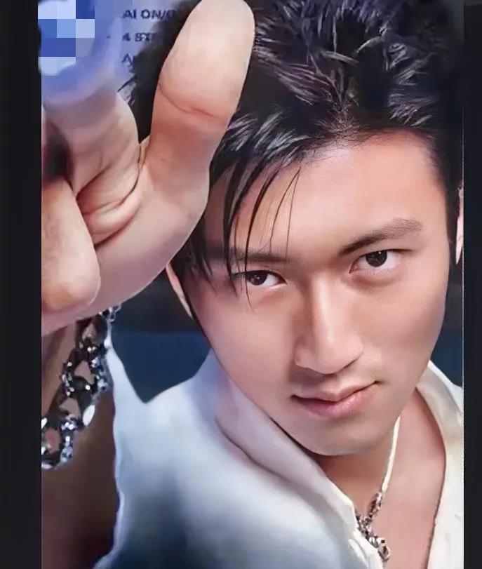 孩子考上剑桥才想起当爹这种“成果收割式”父爱太讽刺！就其真相Luca