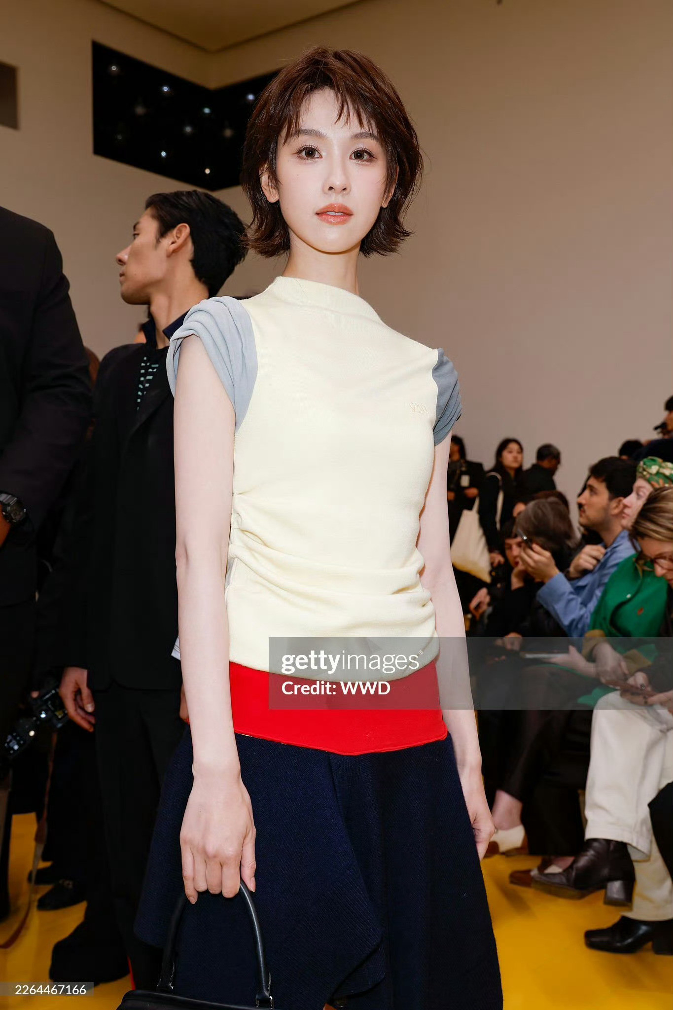 陈都灵xLOEWE2026秋冬大秀来自G社生图镜头下的嘟嘟，太美了！很