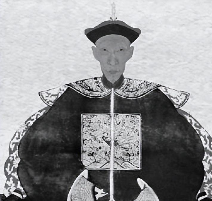 1750年，乾隆生病，皇家太医们治了很久却没有好转，一乡下郎中把脉后，大哭道，“