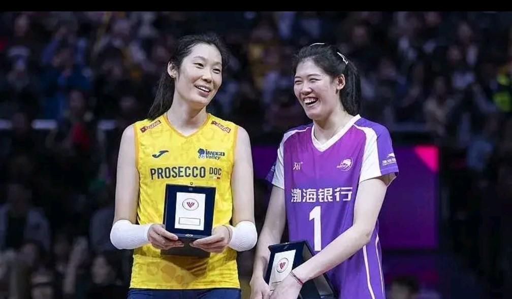 2025年女排世俱杯已在巴西圣保罗拉开序幕，共有8支球队参赛，由朱婷领衔的卫冕