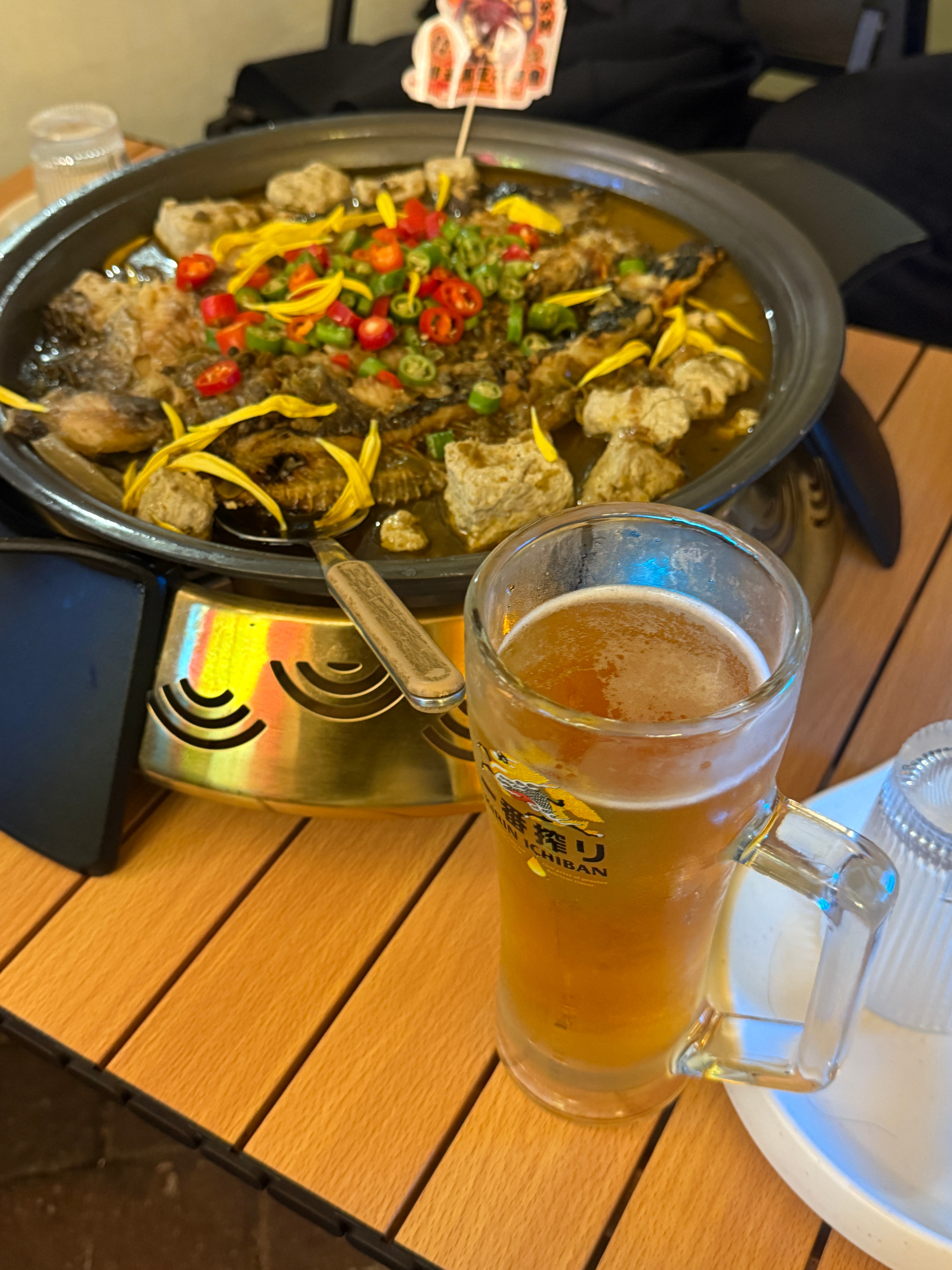 跑步即刻开跑649连着喝两天酒了，把跑步的事情给耽误了今天补补，6度的天气还好