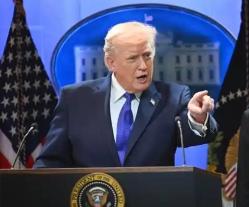 特朗普的全球战略算盘，终于彻底摊牌！三层布局环环相扣，表面搞平衡、抢资源，骨子里