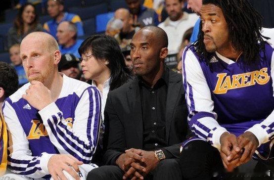 【湖人球票连续320场售罄纪录告终没科比终归不灵】北京时间11月14日(洛杉矶