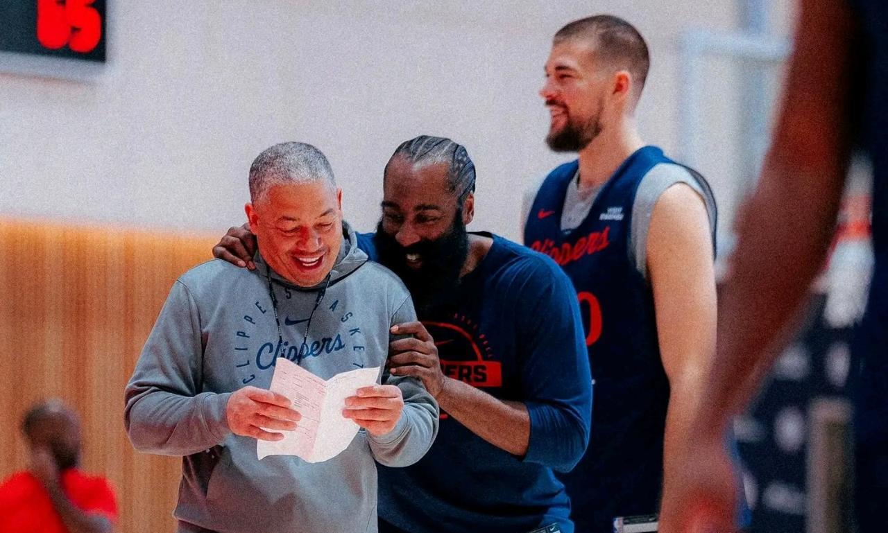 鲈鱼还在快船，快船好不了，仔细看这4场比赛，小卡第一场实在打的差劲，其余三场表现