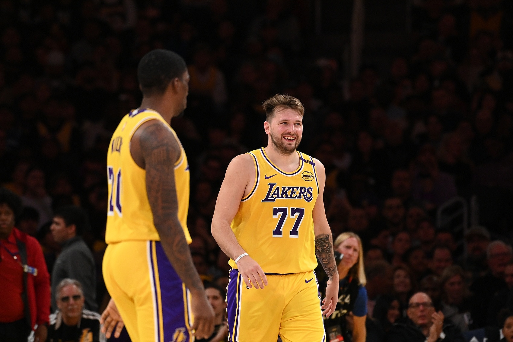 湖人、火箭、掘金三支球队前一场比赛全部输球。湖人队虽然现在排名西部第二，但是他们