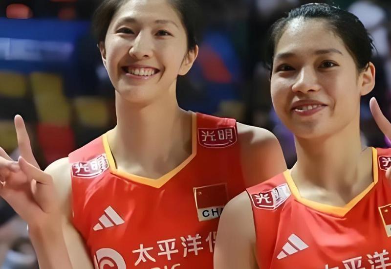中国女排三连胜昂首晋级！女排亚锦赛小组赛最后一轮，中国女排延续着不俗的状态，连