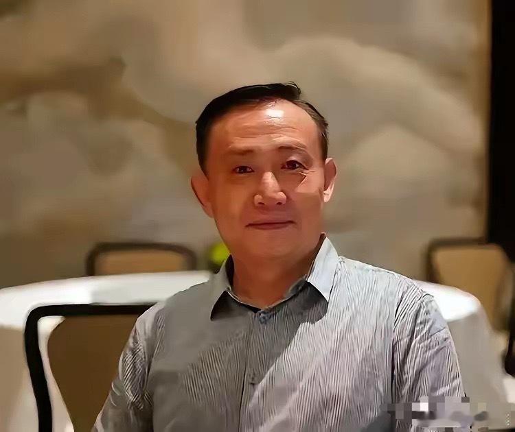 卢麒元喊了这么多年的"资本外流"，很多人当初当耳旁风，结果2026年7月24日财