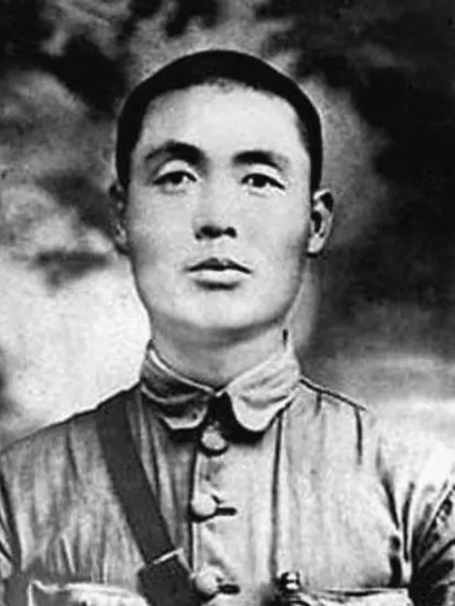 1937年1月，南京国民政府，收到了一颗被酒精浸泡的头颅，原来，这是军阀马步芳在