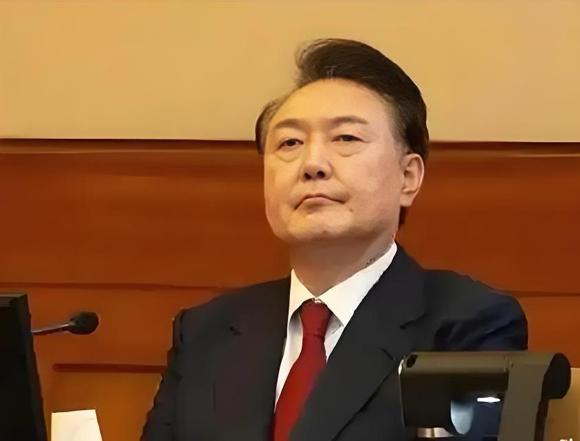 韩前总统尹锡悦被判死刑？根据近期韩国检方的指控和法庭信息，