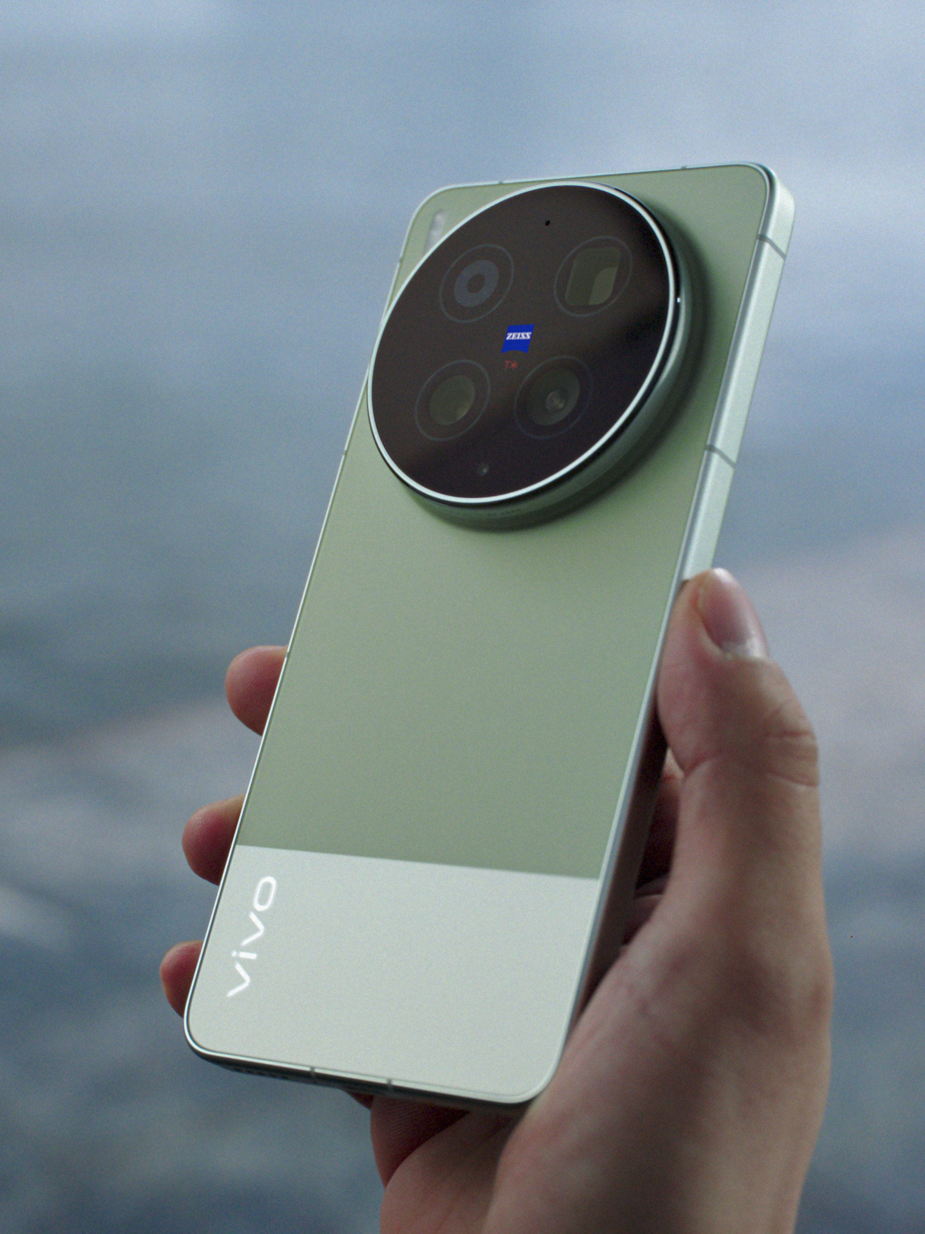 vivoX300Ultra专业V单蒋奇明开箱X300U“全新摄影师套装”全