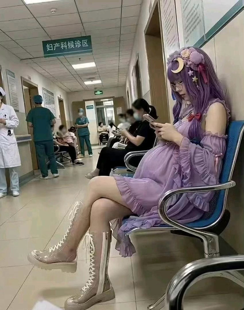 现在的孕妇都这么时髦的吗？