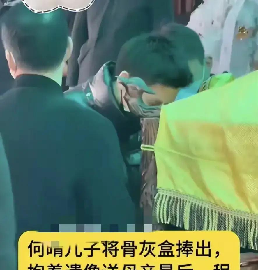 离婚孩子跟了谁，感情就断了？演员何晴的事，给了个不一样的答案。儿子许何两岁